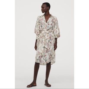 Johanna Ortiz x H&M linen floral dress!